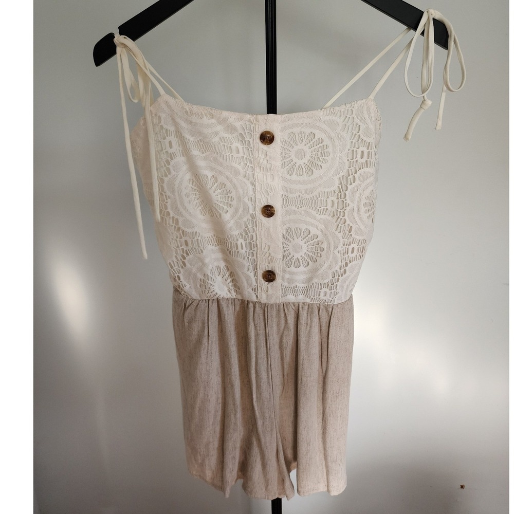 Speechless‎ Boho Lace Linen Blend Tie Strap Romper Medium Like New